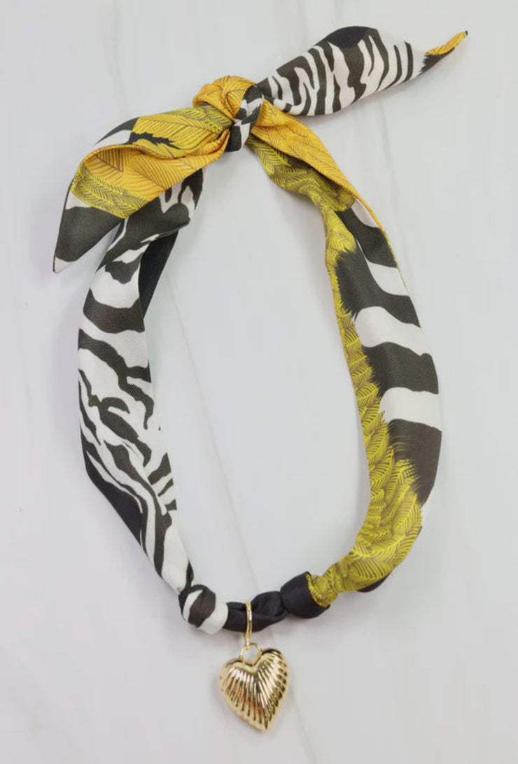 Lillie Scarf Charm Necklace - Black/Gold