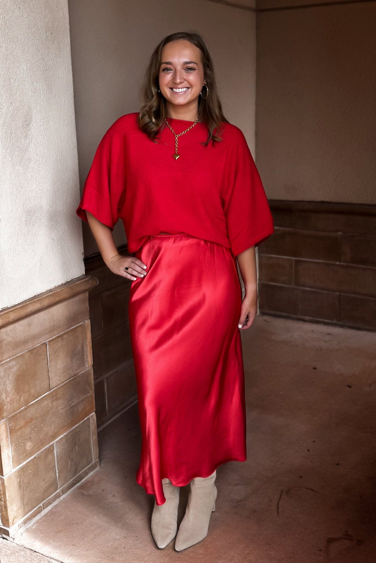Crew Neck Batwing Sleeve Knit Top - Red