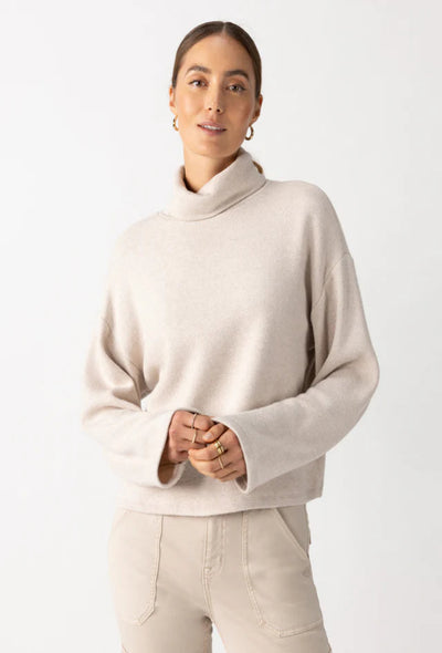 Cozy Lurex Pullover - Coconut Smoke