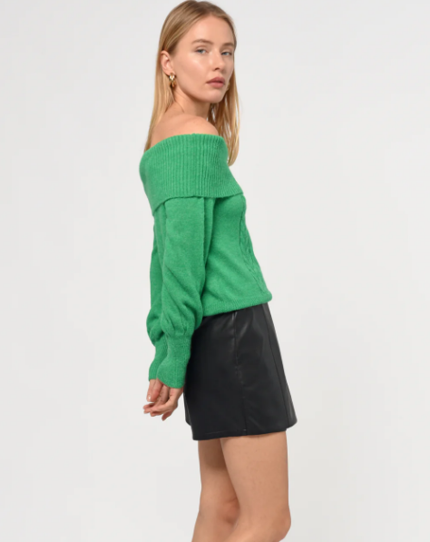 Haley Off Shoulder Sweater "Green"