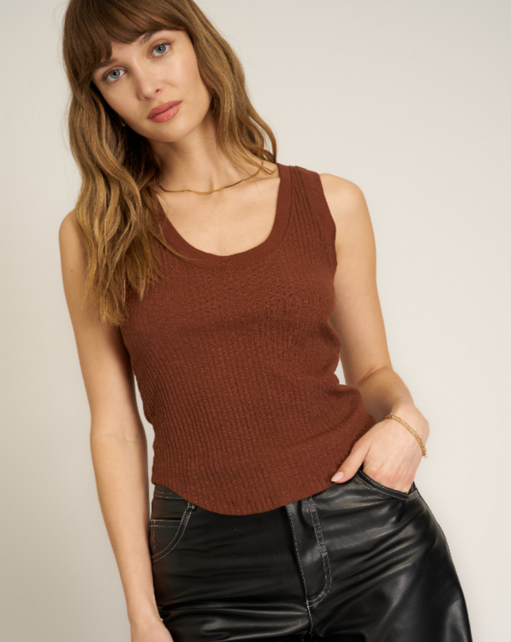 Suki Scoop Neck Rib Tank - Russet Brown