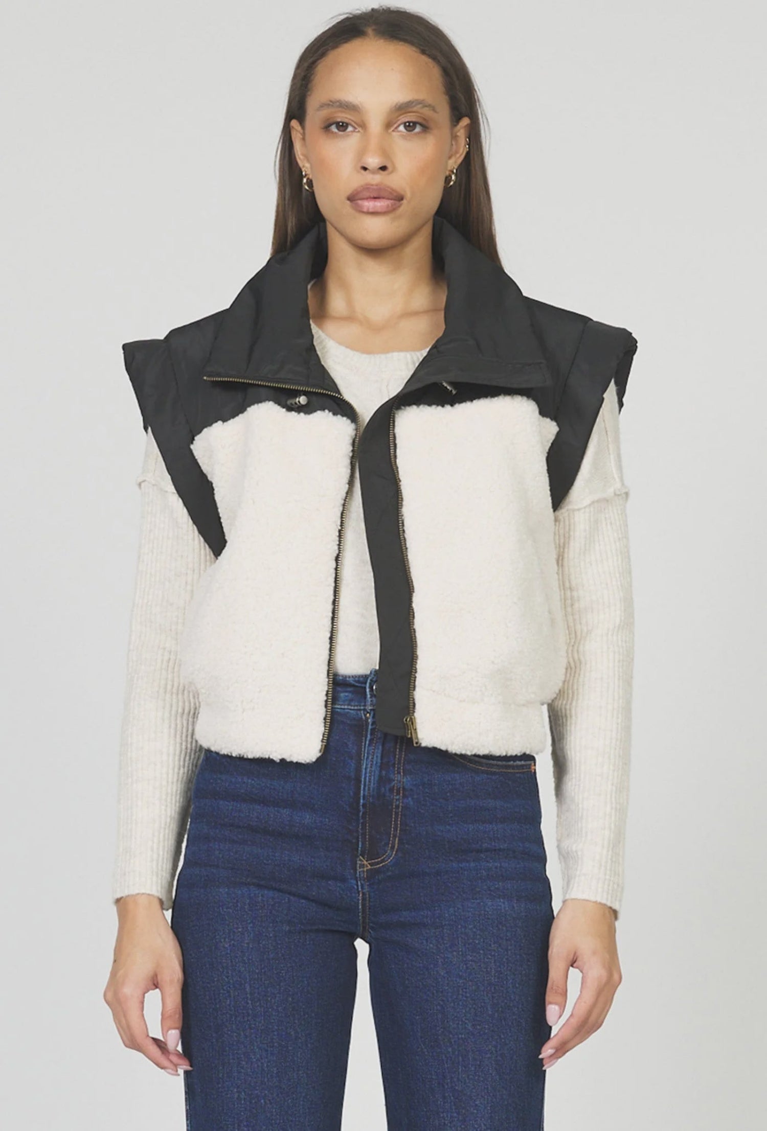 Rosalia Vest - Black/Cream