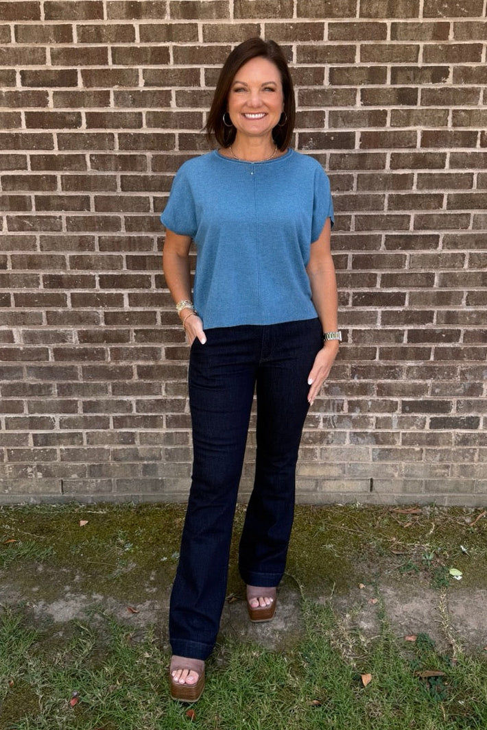 Scoop Neck Short Sleeve Sweater  - Blue