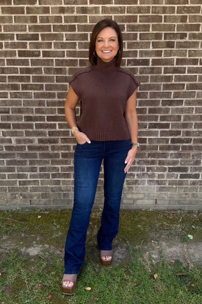 Mock Neck Short Sleeve Sweater - Brown