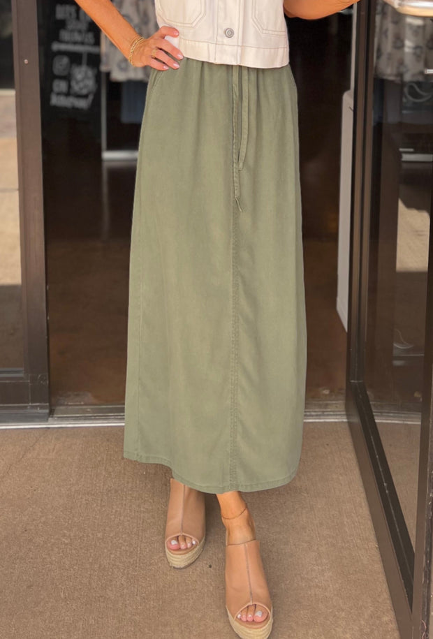 Back Slit Skirt - Fernwood