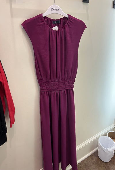 Sleeveless Ruched Waistline Midi Dress - Plum