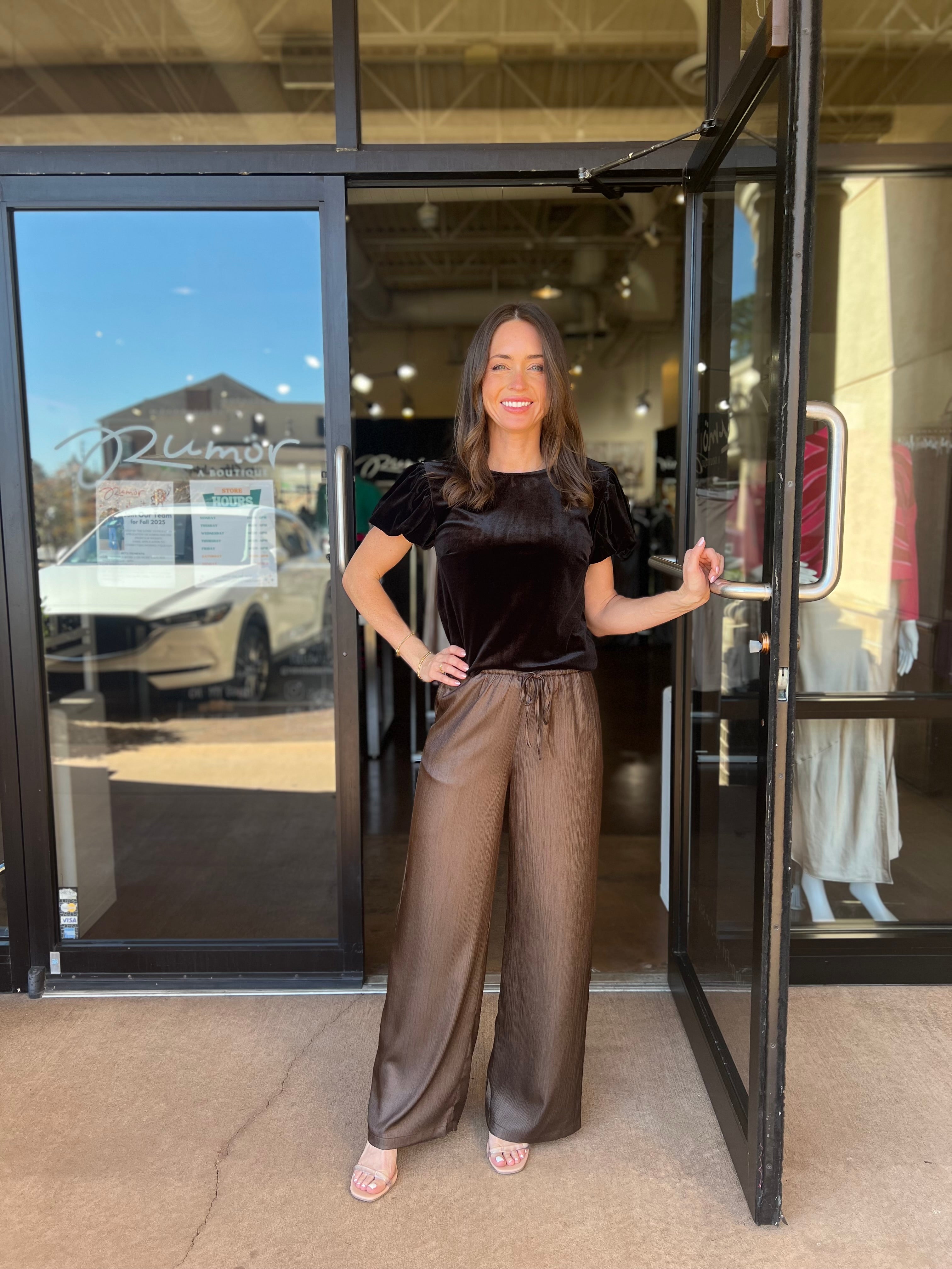 Vanessia Short Sleeve - Black