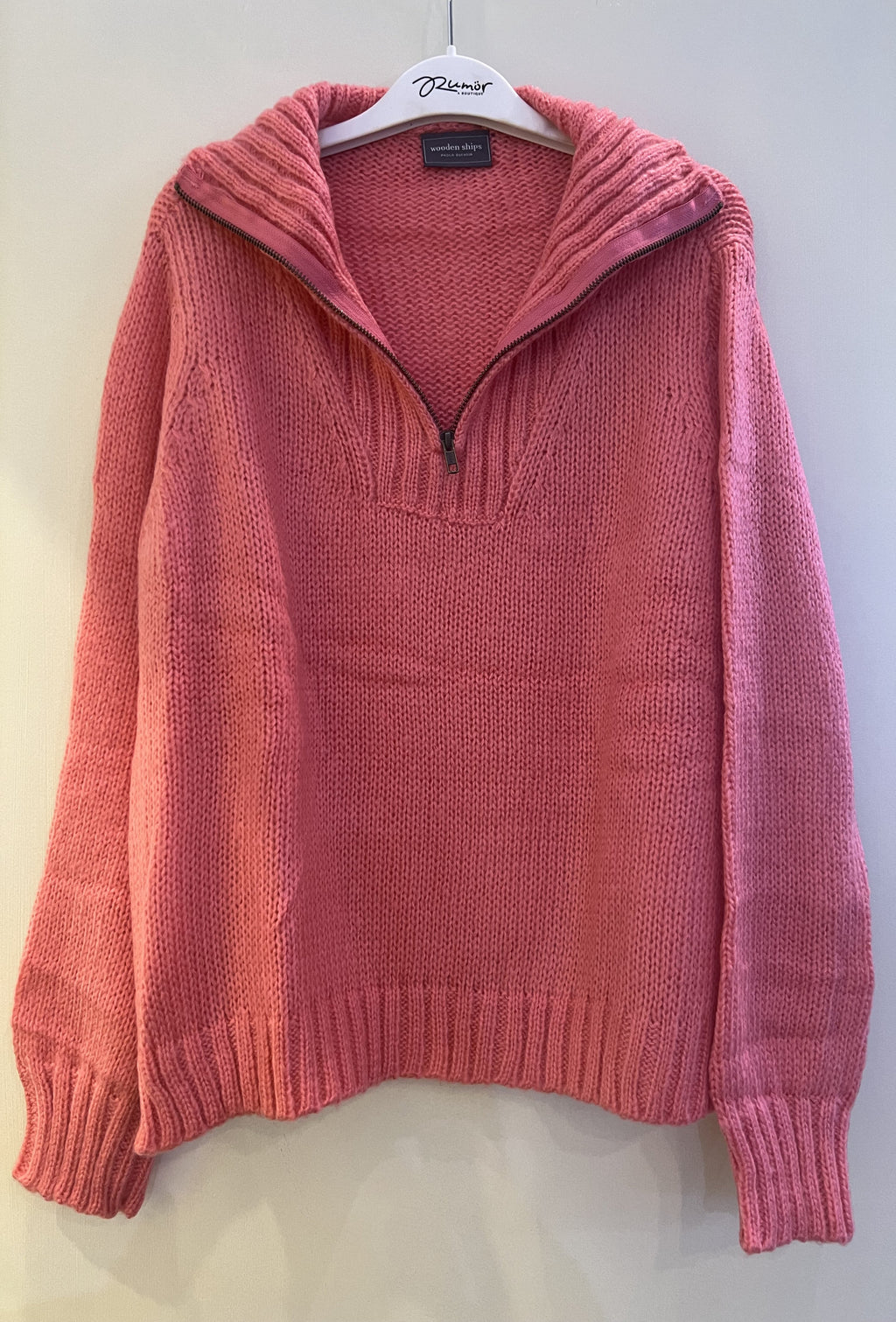 Petra Zip Top - Cherry Pastille