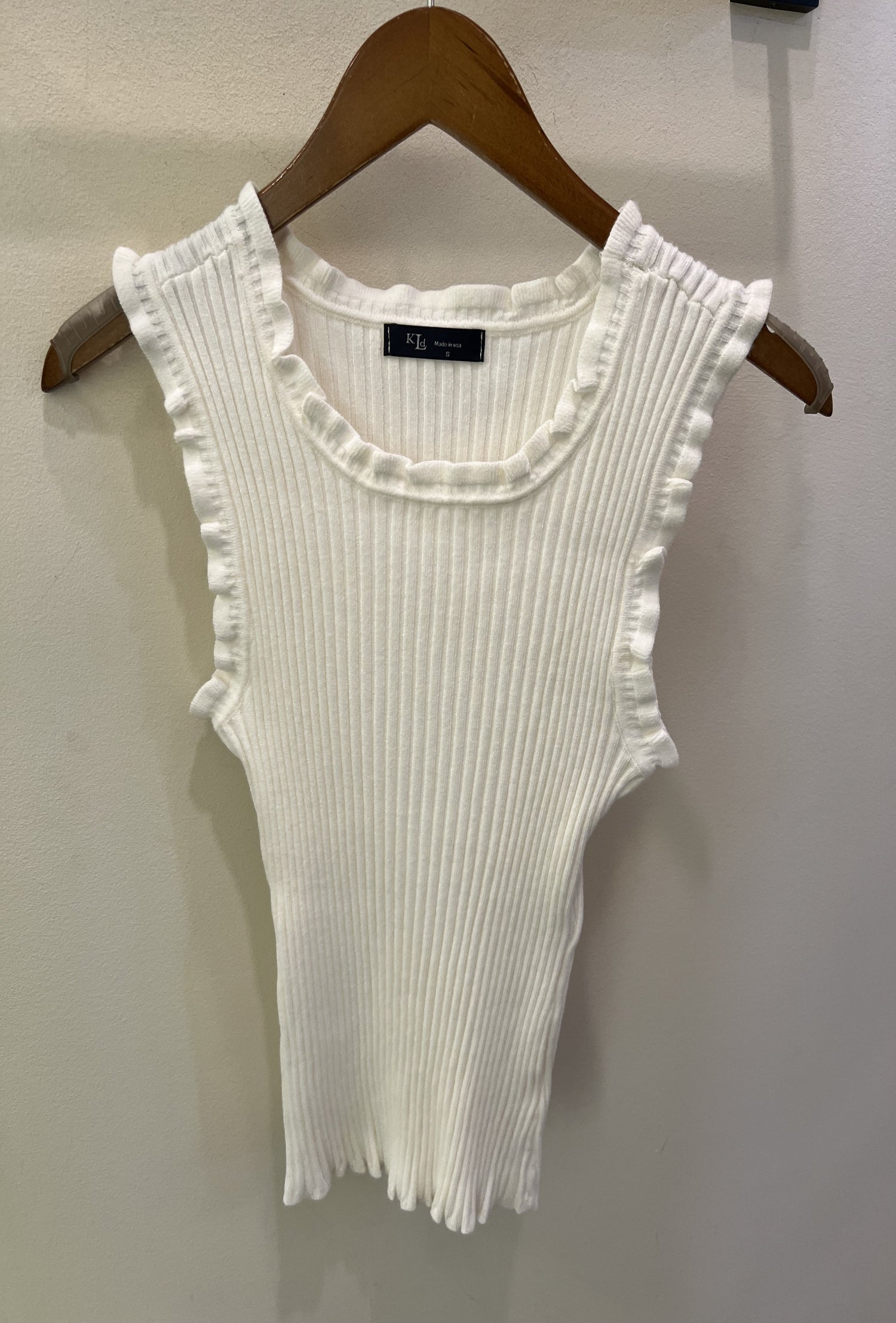 Sleeveless Ruffle Ribbed Top - Ivory