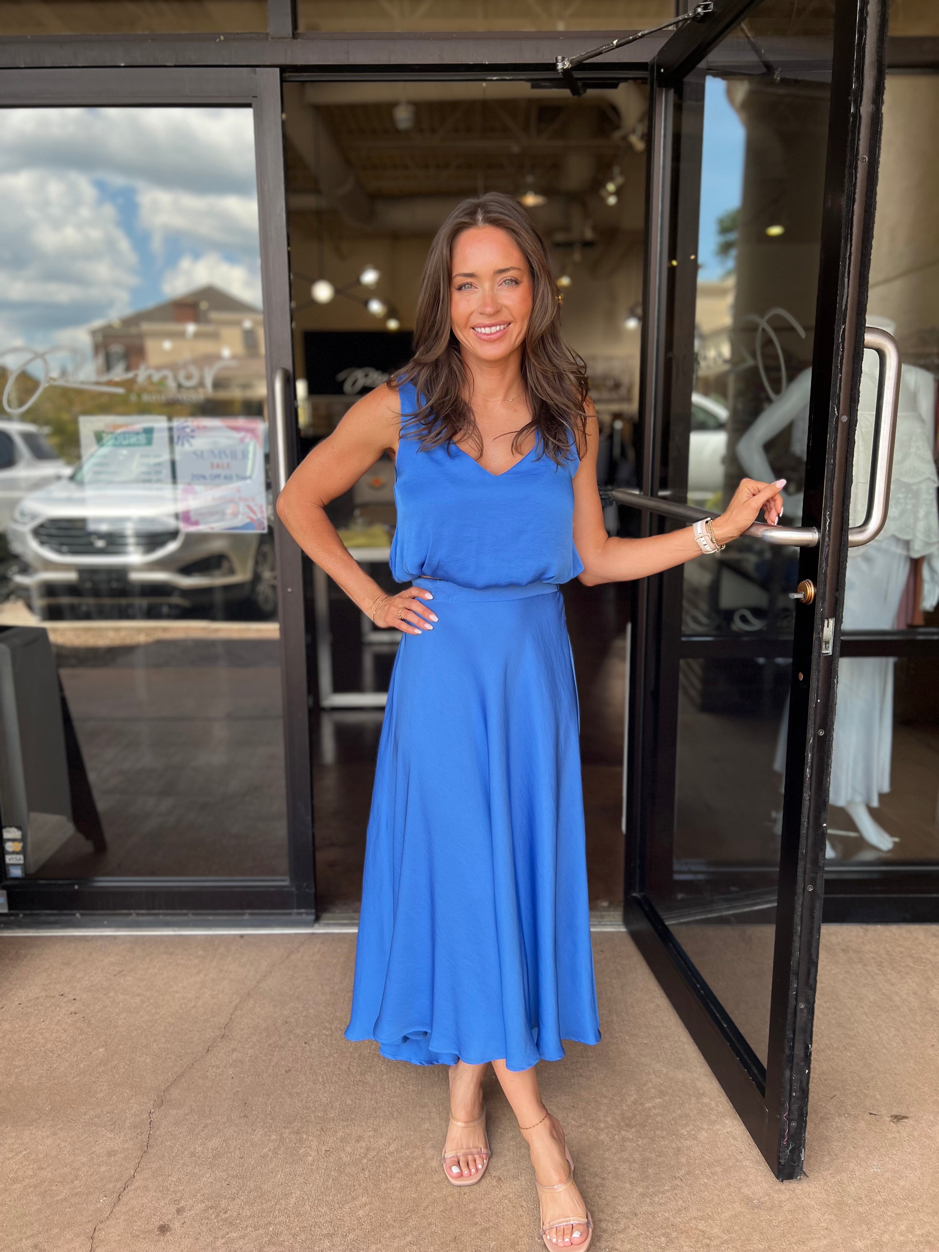 V-Neck Sleeveless Bubble Hem Top - Blue