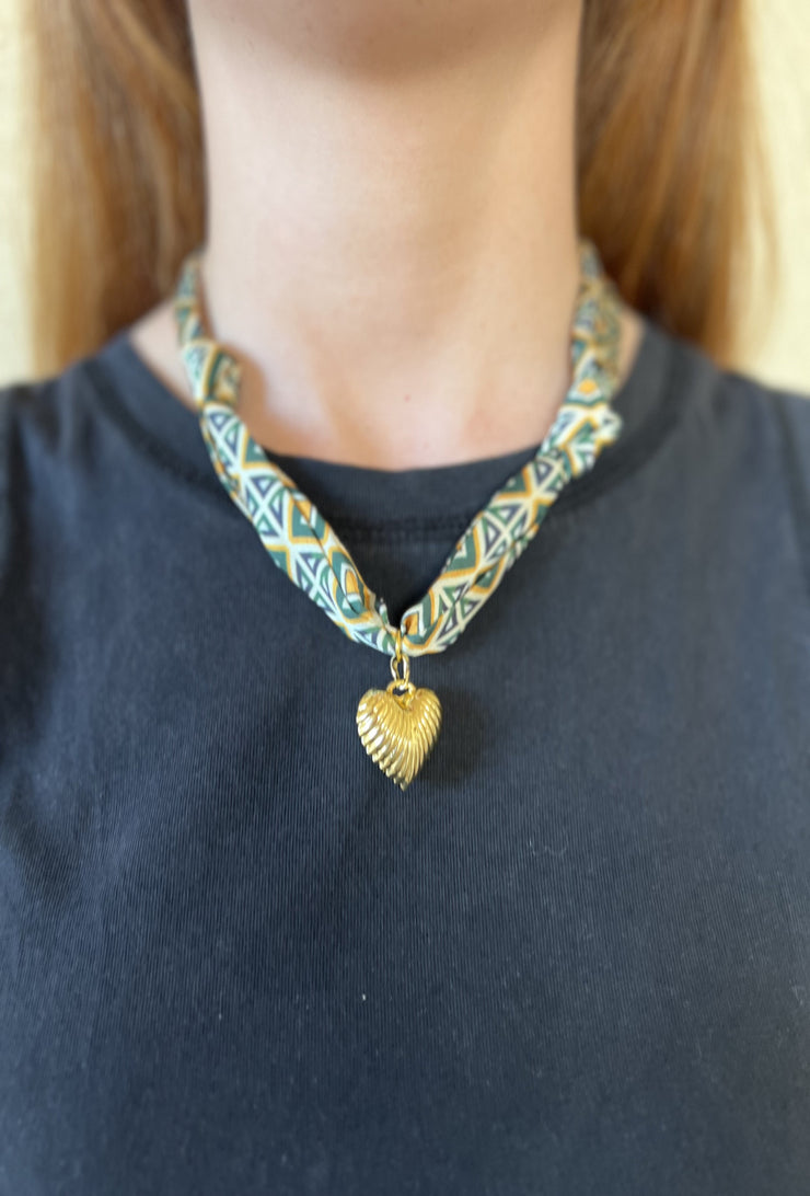 Serafina Scarf Charm Necklace - Green/Gold