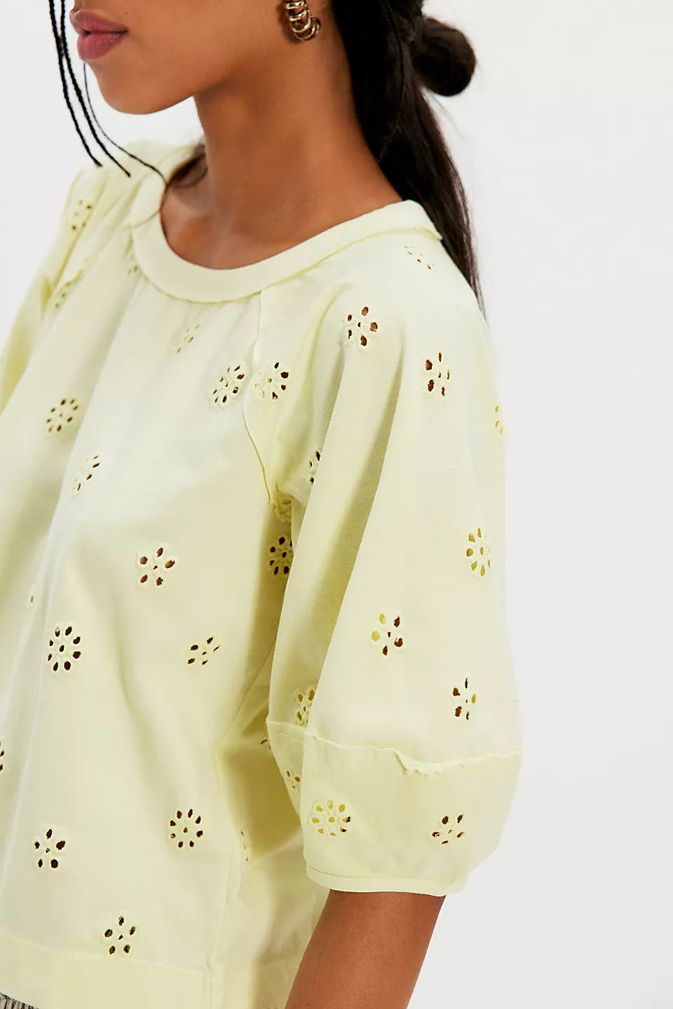 Jessie Eyelet Tee - Lemon Water Combo