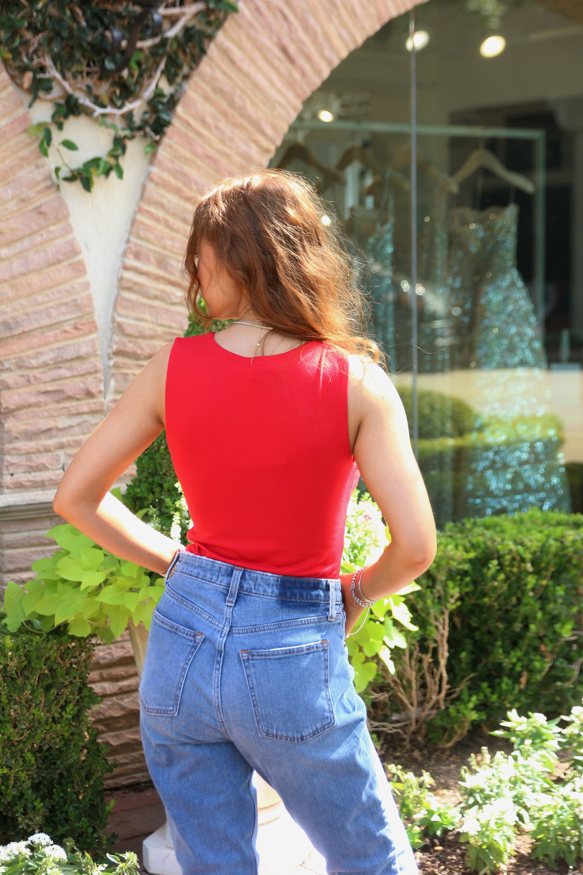 Solid Double Layer Knit Scoop Tank - Red