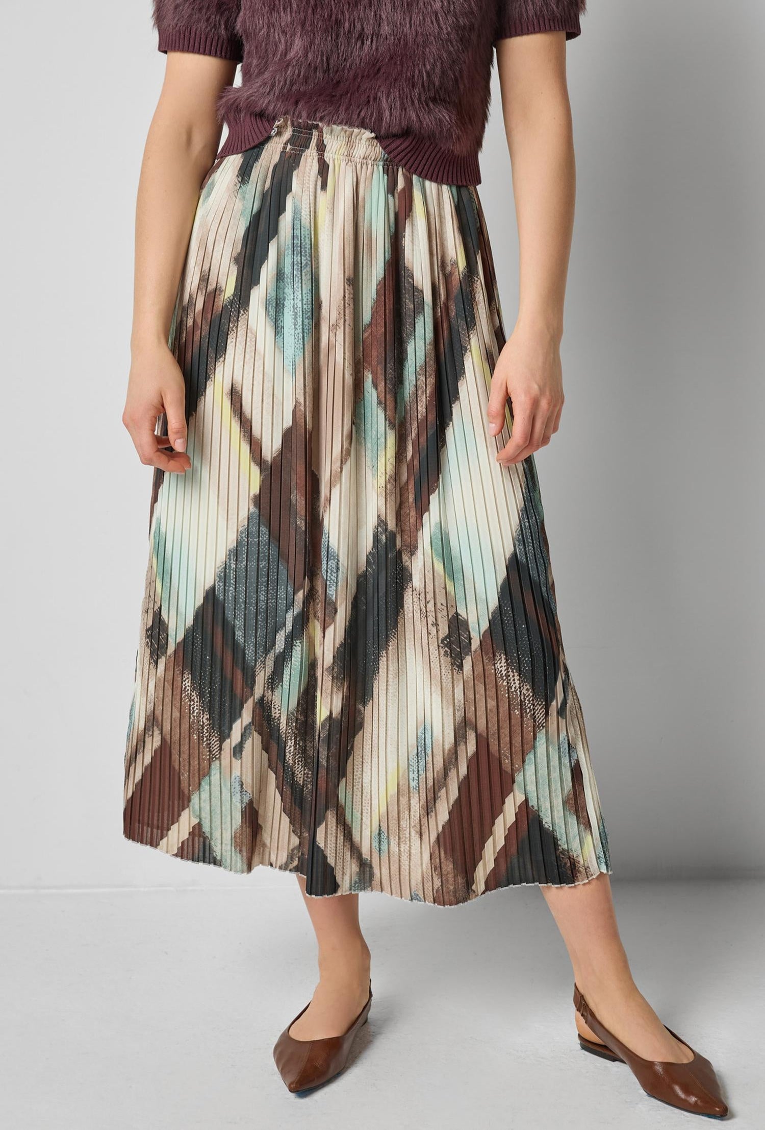 Pleated Maxi Skirt - Cappuccino Plaid