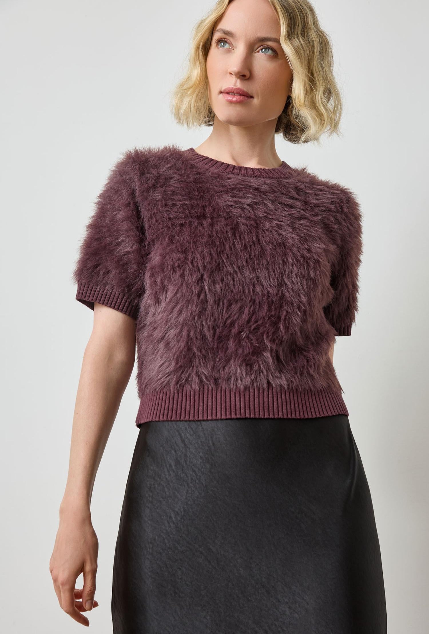 Short Sleeve Brushed Crewneck - Raisin