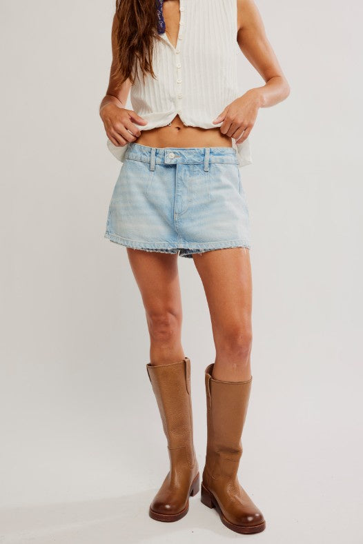 We The Free Galivanting Peekaboo Skort - Aegean