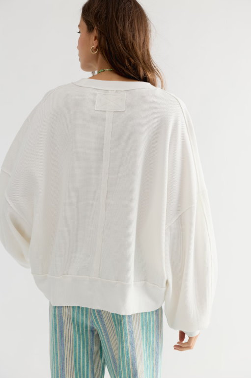 Skyline Tee - Clean Ivory