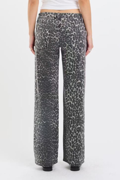 Keeper Low Rise Straight Leg Jean - Catwalk