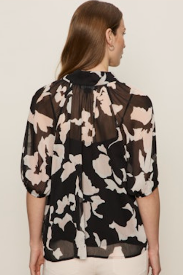 Keep Me Close Blouse - Petal Whisper