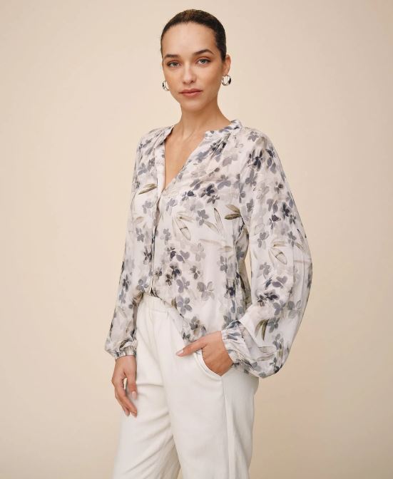 Long Sleeve Shirred Raglan Shirt - Frozen Wisteria