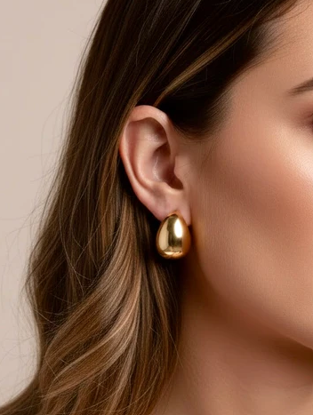 Eyes On Me Dome Earring - Gold