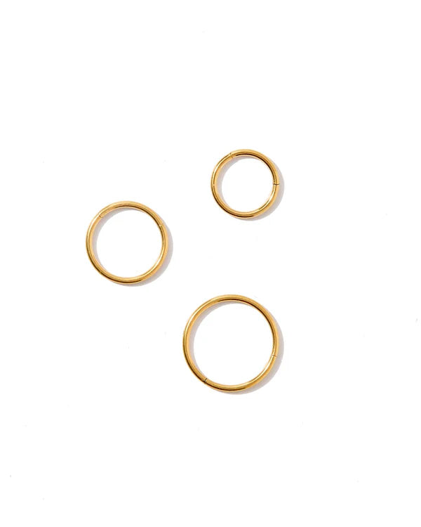 Ava Huggie Earring - Gold