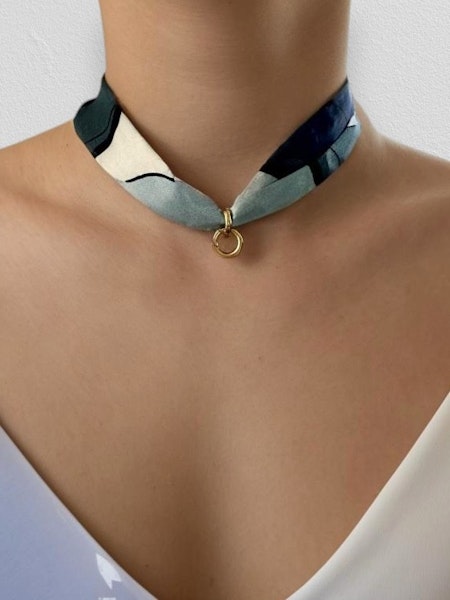 Open Road Scarf (Includes One Charm)