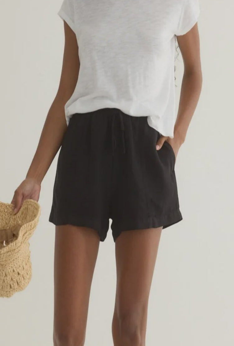 Ruffle Waist Short - Black