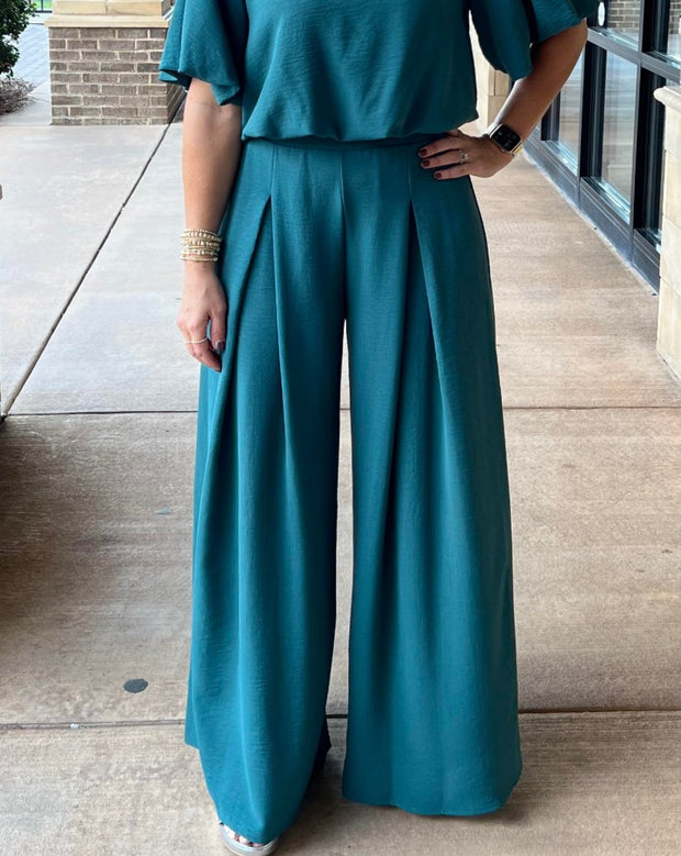 Matte Crepe Pleated Wide Leg Pant - Green