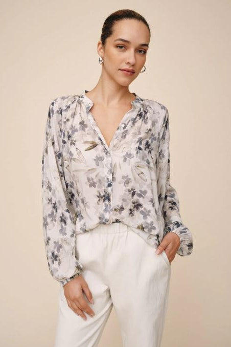 Long Sleeve Shirred Raglan Shirt - Frozen Wisteria