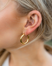 Cleo Chunky Hoops Med 1 1/4"