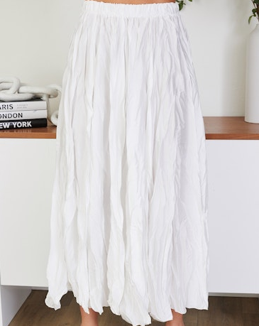 Crinkle Maxi Skirt "White"